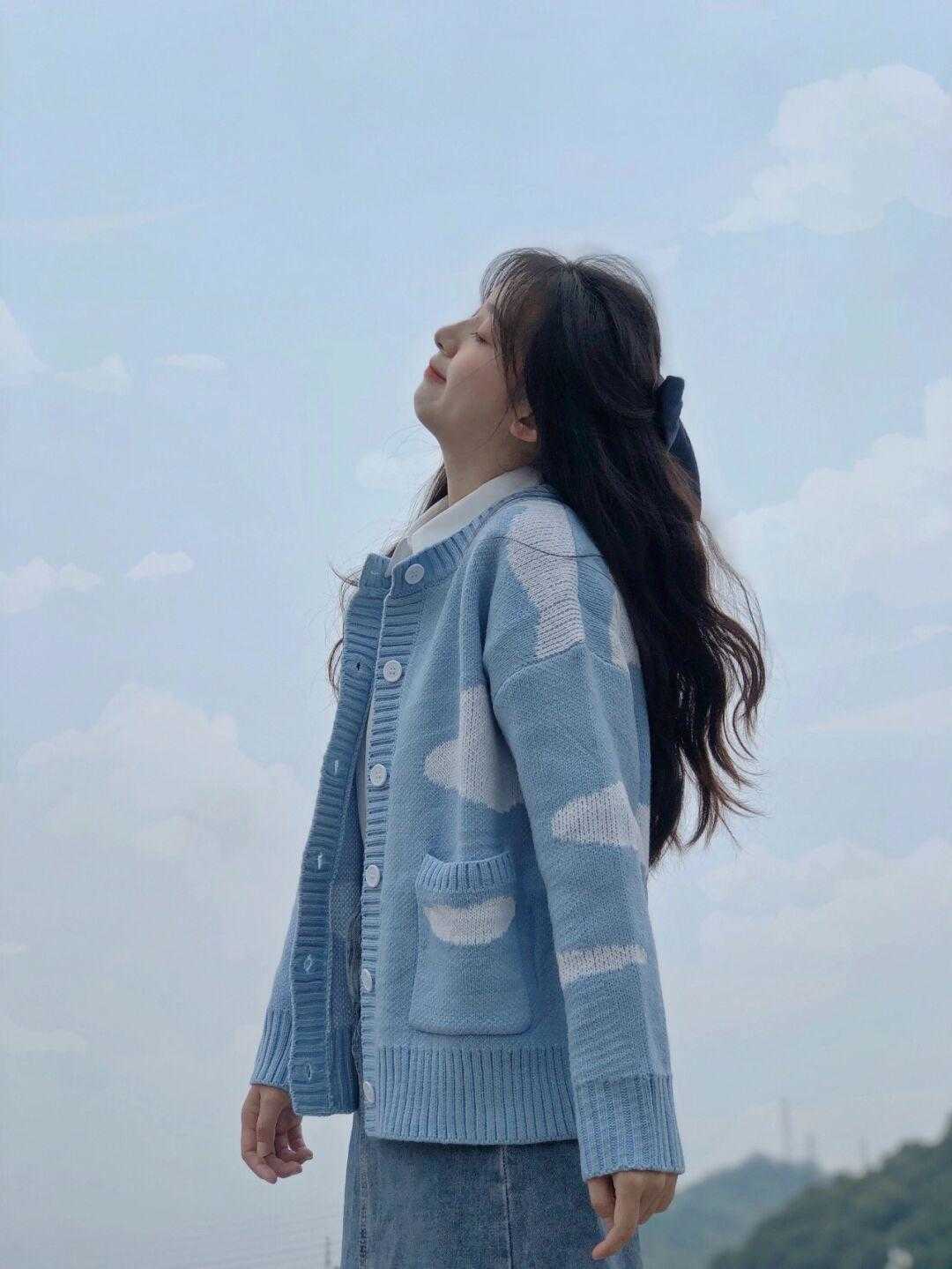 秋冬毛衣外套竟然这么美!搭配半身裙和牛仔裤,保暖时尚又有气质