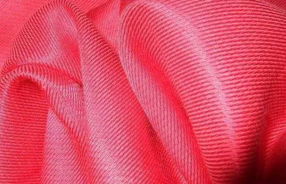 色纺纱是什么面料？色纺纱有什么特点？（色纺纱对节能环保贡献）